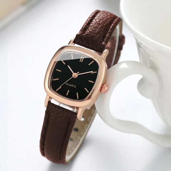 2PCS/Set Fashion Square Women Watch Leather Band Quartz Watches Heart Bracelet Set - Image 5